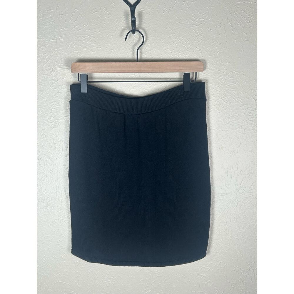St.John Collection Skirt Size 8 Black Santana Knit Straight Pencil TINY FLAW